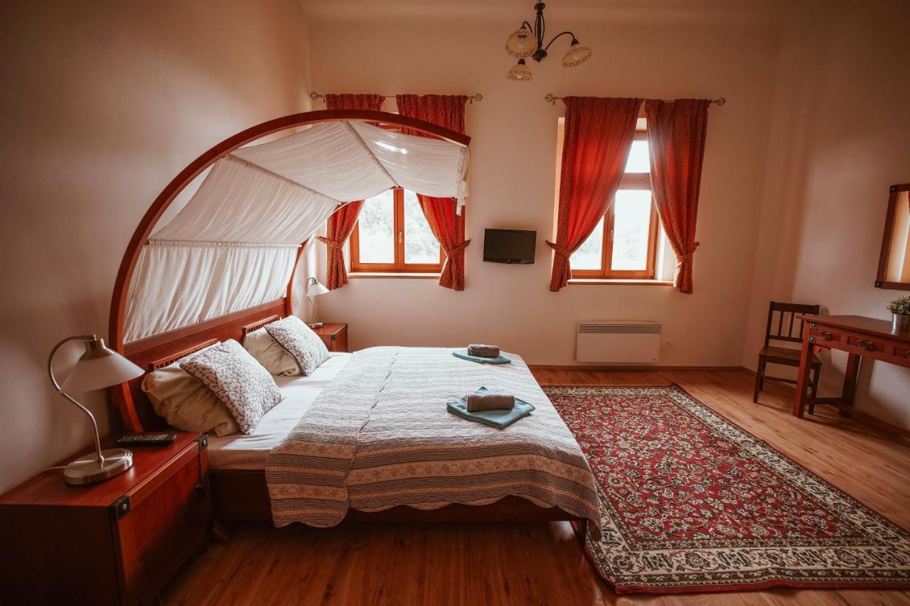 Hotel Stein Elbogen Loket Luaran gambar